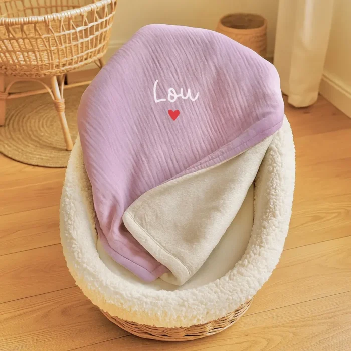 Couverture polaire rose pétale
