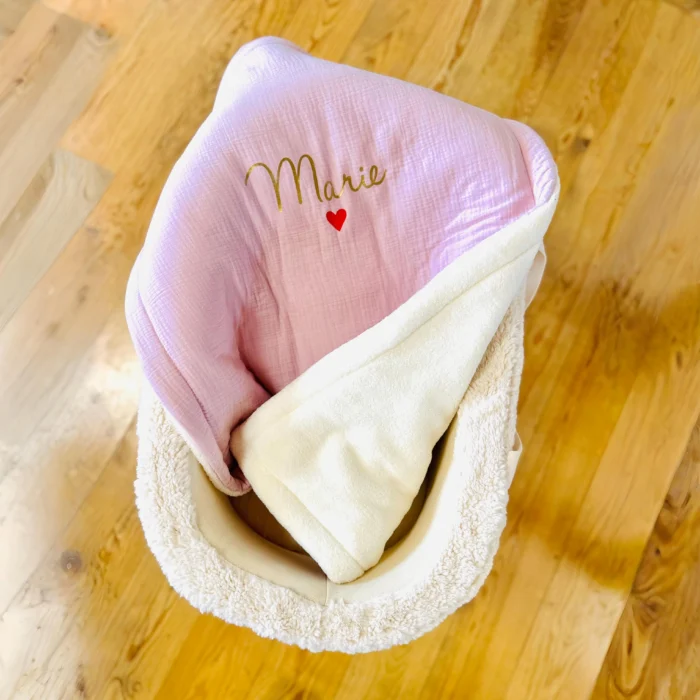 couverture polaire rose petale