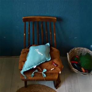 cerf-volant personnalisé sur une chaise